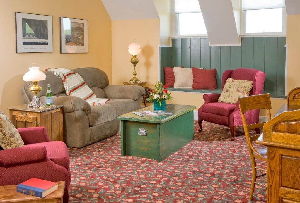 لينشبرج The Carriage House Inn B&B المظهر الخارجي الصورة