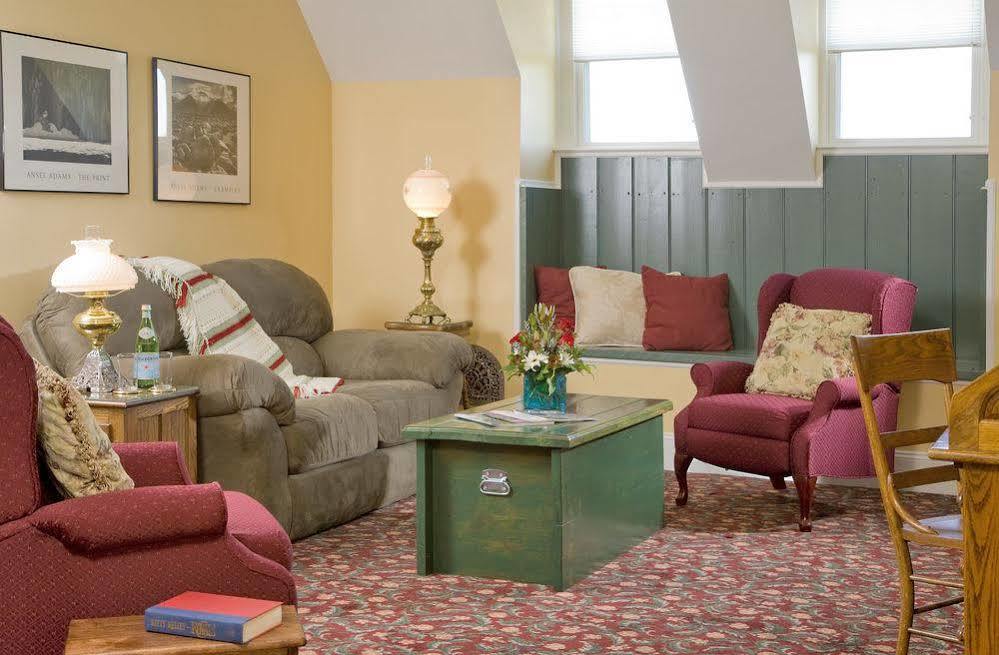 لينشبرج The Carriage House Inn B&B المظهر الخارجي الصورة